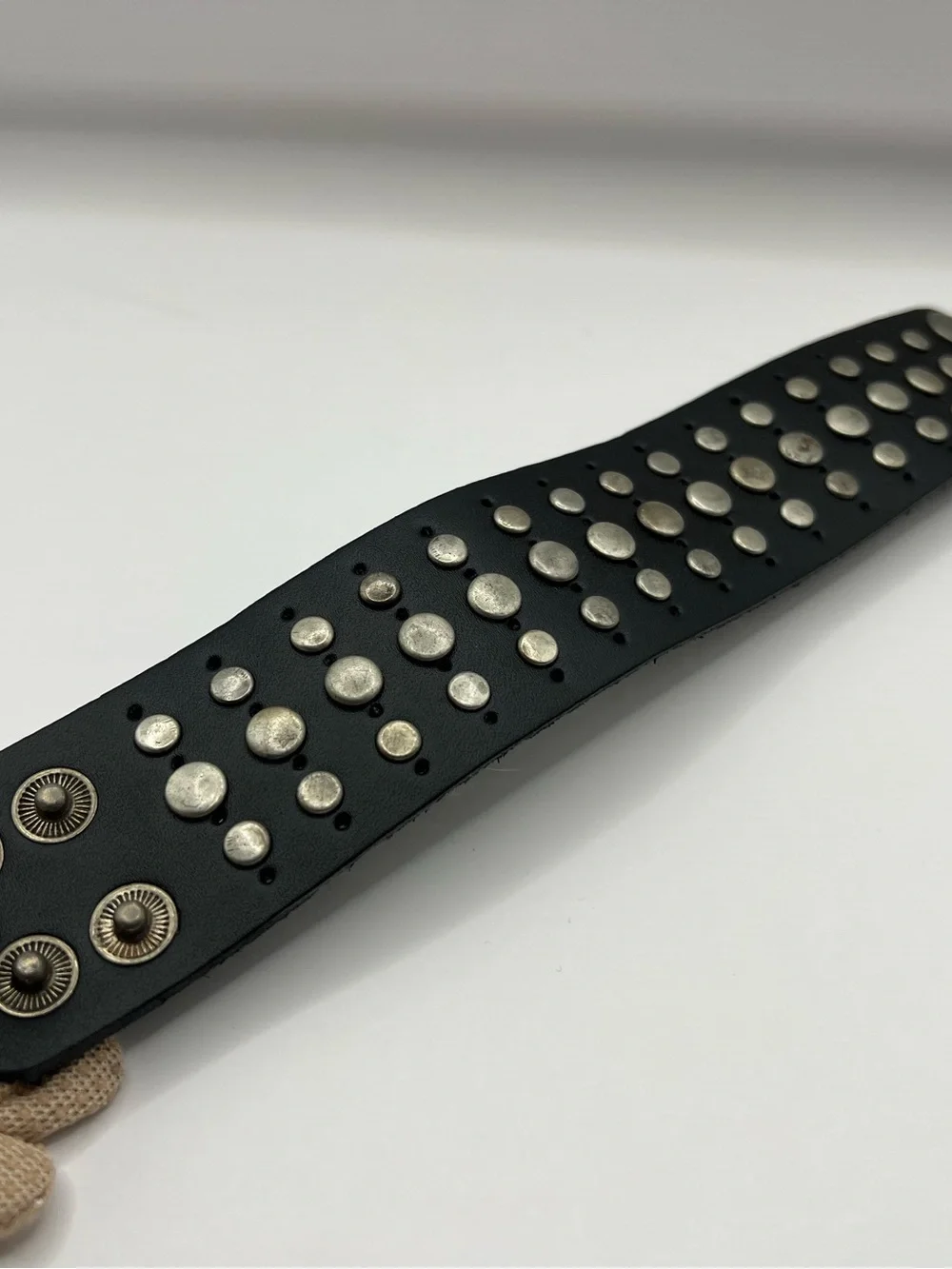 Guang Tong Studded Black Leather Cuff Bracelet Triple Row Snap Wristband